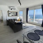Tommy * Sarandë