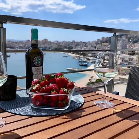 Tommy * Sarandë
